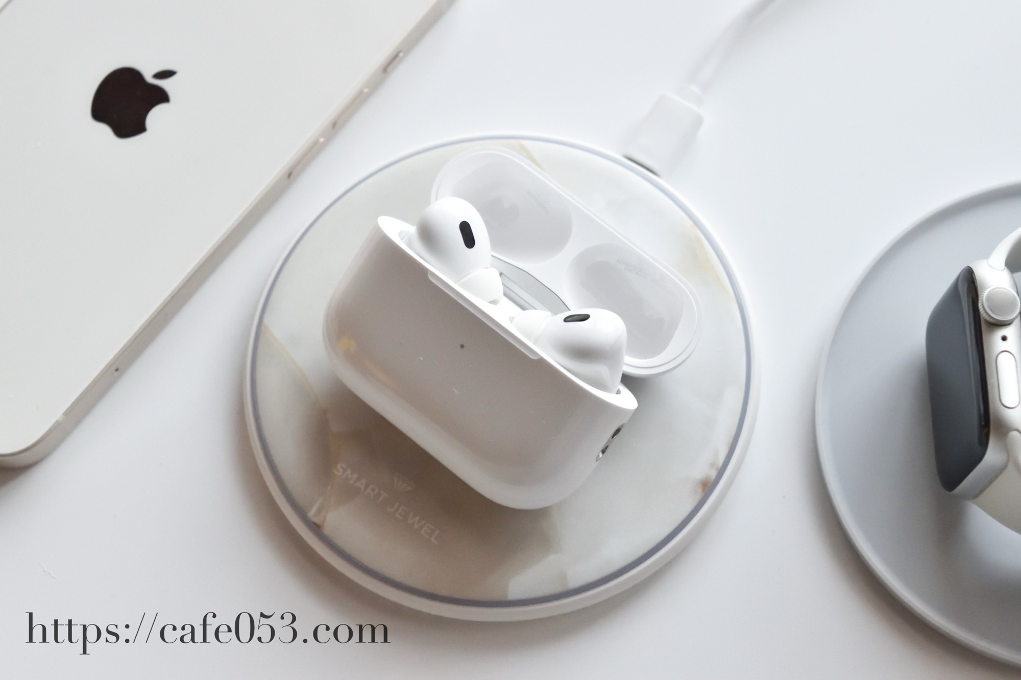 Apple AirPods